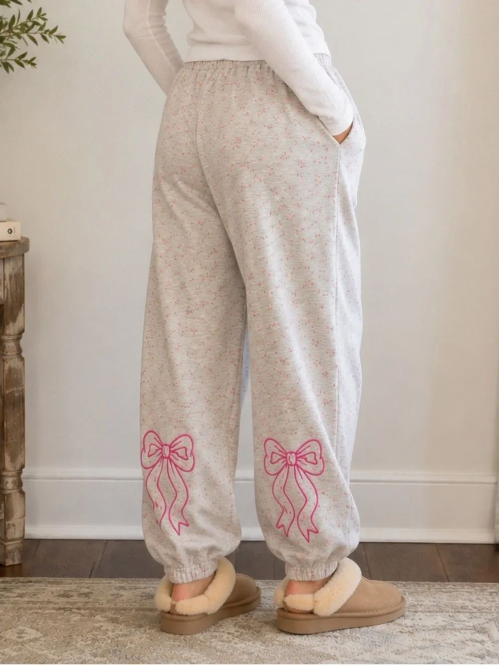 🌸 Simply Southern Floral Bow Sweatpants – Size Small